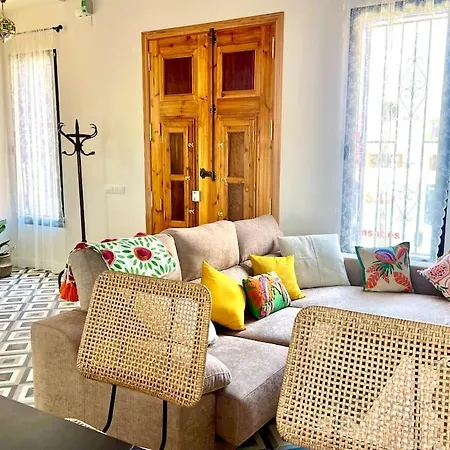 Casa Mediterranea- Les Mil I Nits Hébergement de vacances *